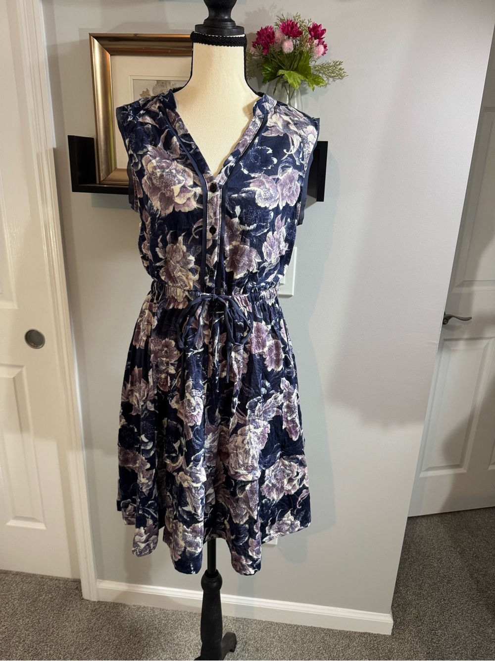 Simply Vera Vera Wang Navy Floral Sleeveless Tie-Waist Dress
